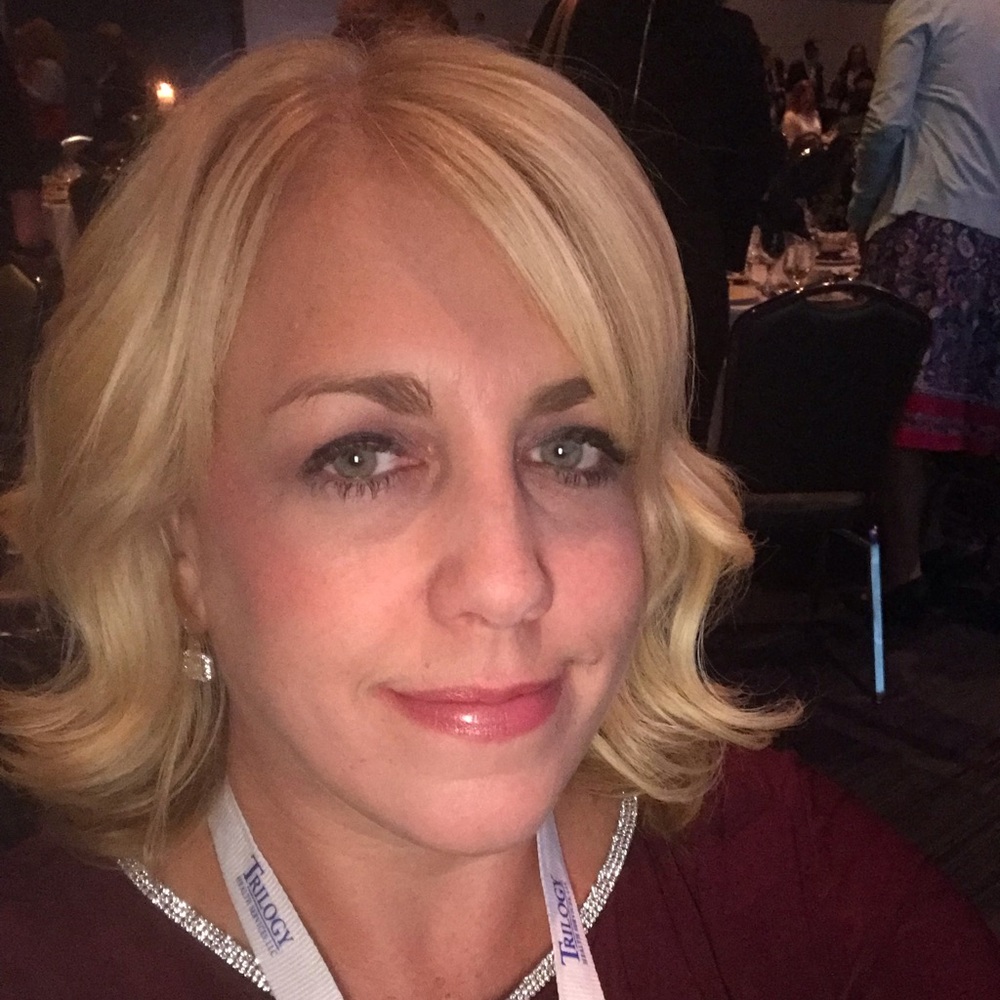 Meet your Posher, Lori